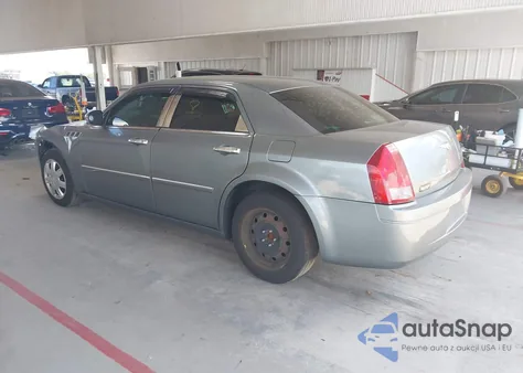 2007 Chrysler 300 из США, поврежденный, VIN 2C3KA43R97H710905